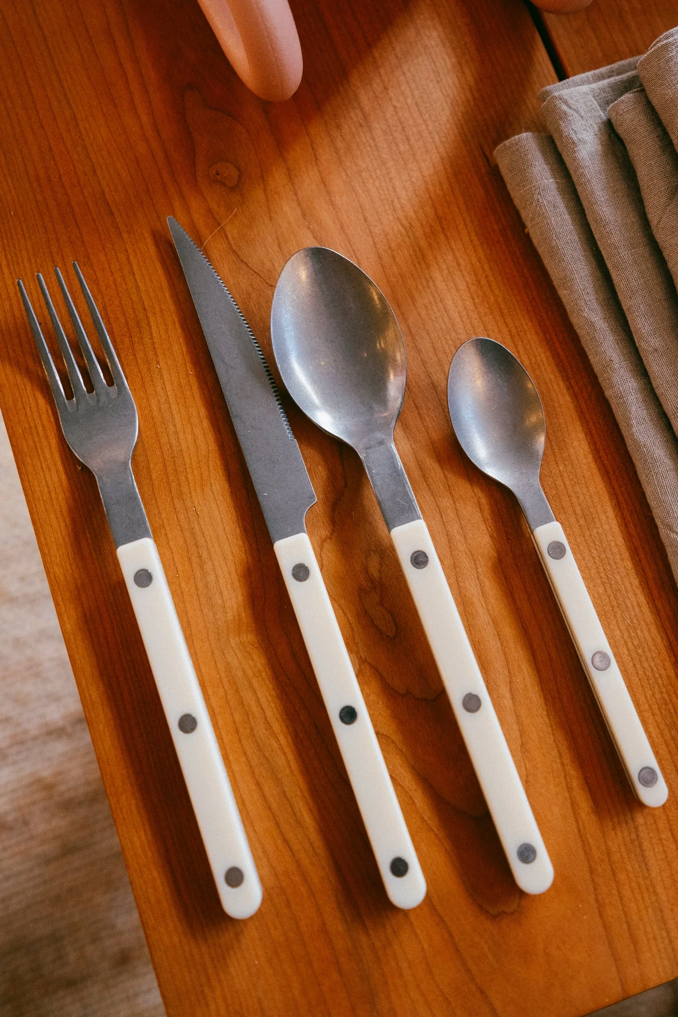 Bistrot Vintage Flatware Collection | Ivory - Image 2