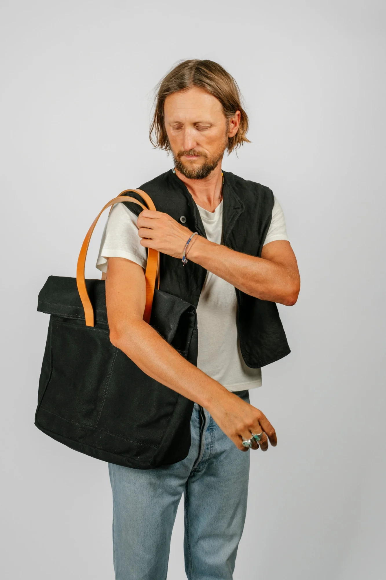 Canvas and Leather Fold Weekender | Black - Image 7