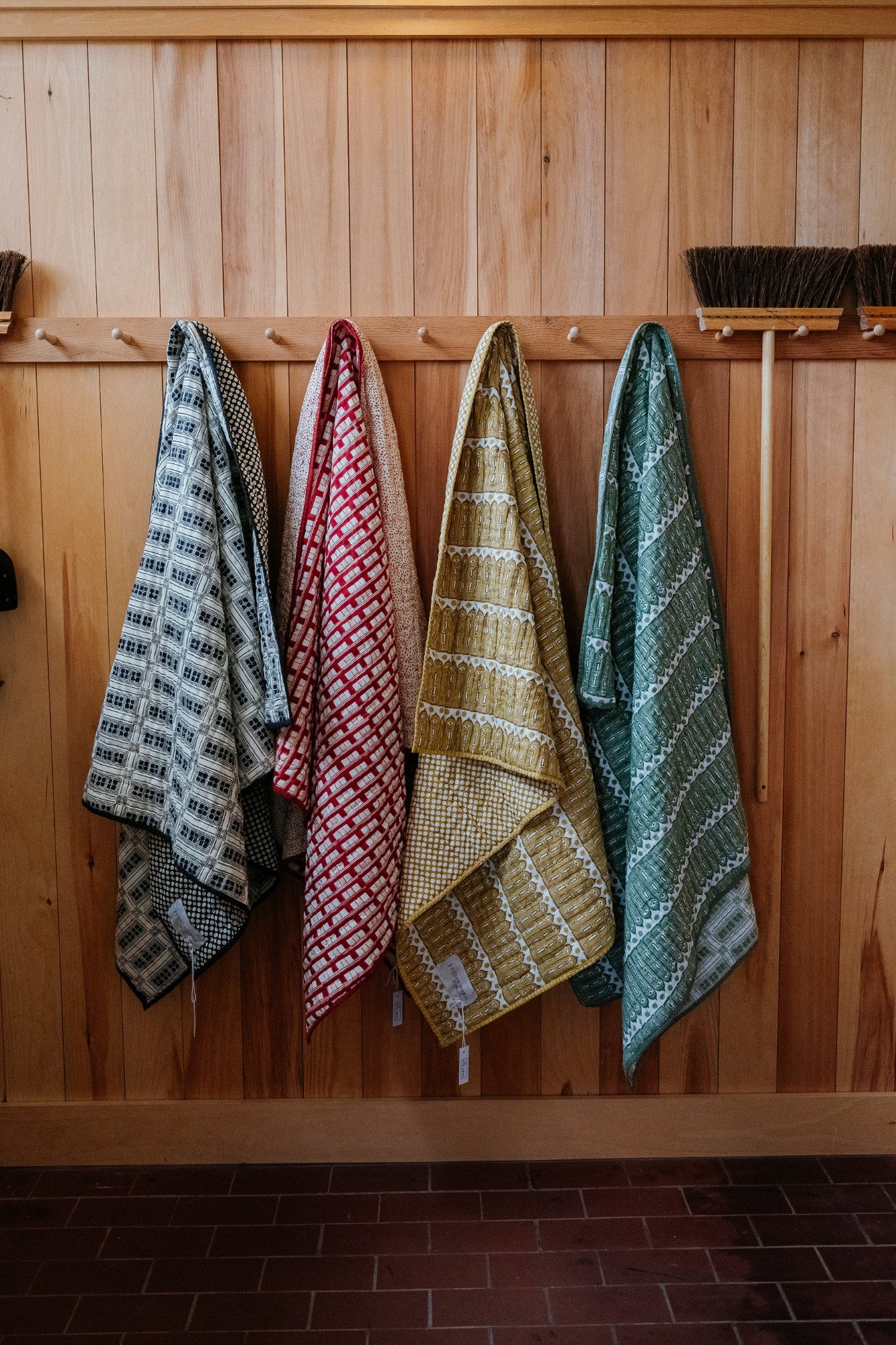 Aurea Throw - Image 3