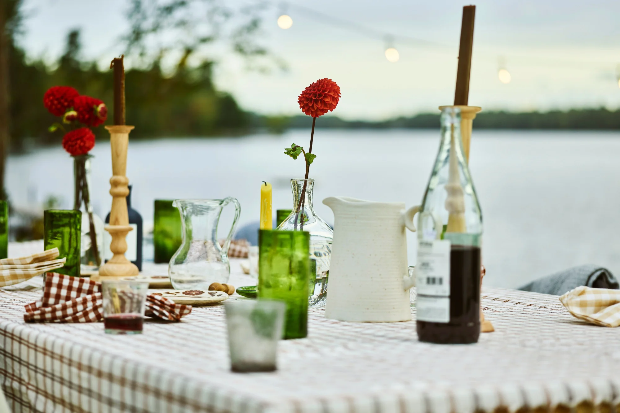 Mayfair Plaid Tablecloths - Image 3