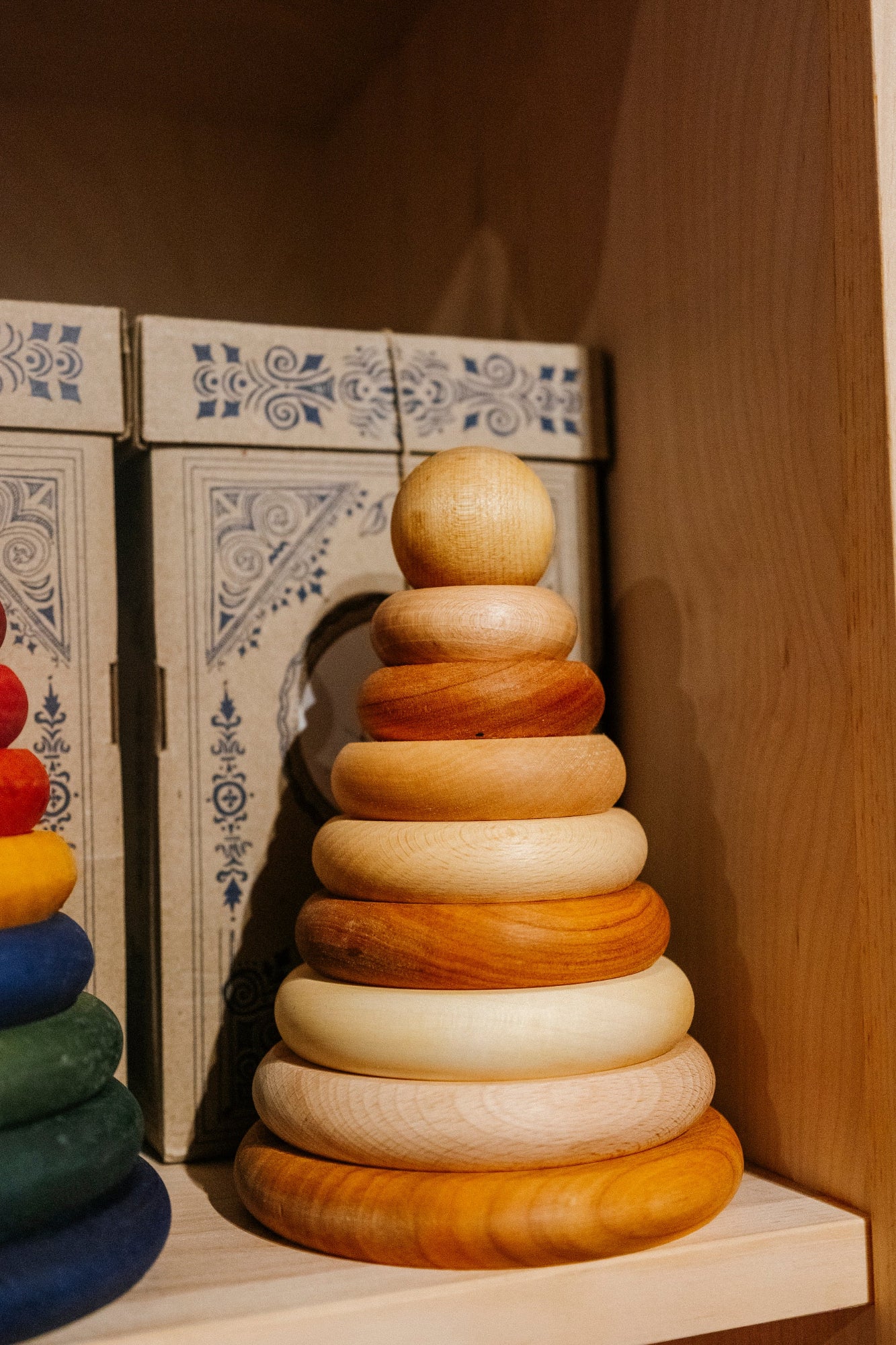 Natural Round Pyramid - Image 2