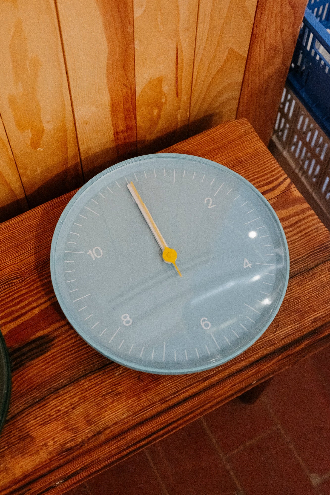 Wall Clock | 3 Colors - Image 4