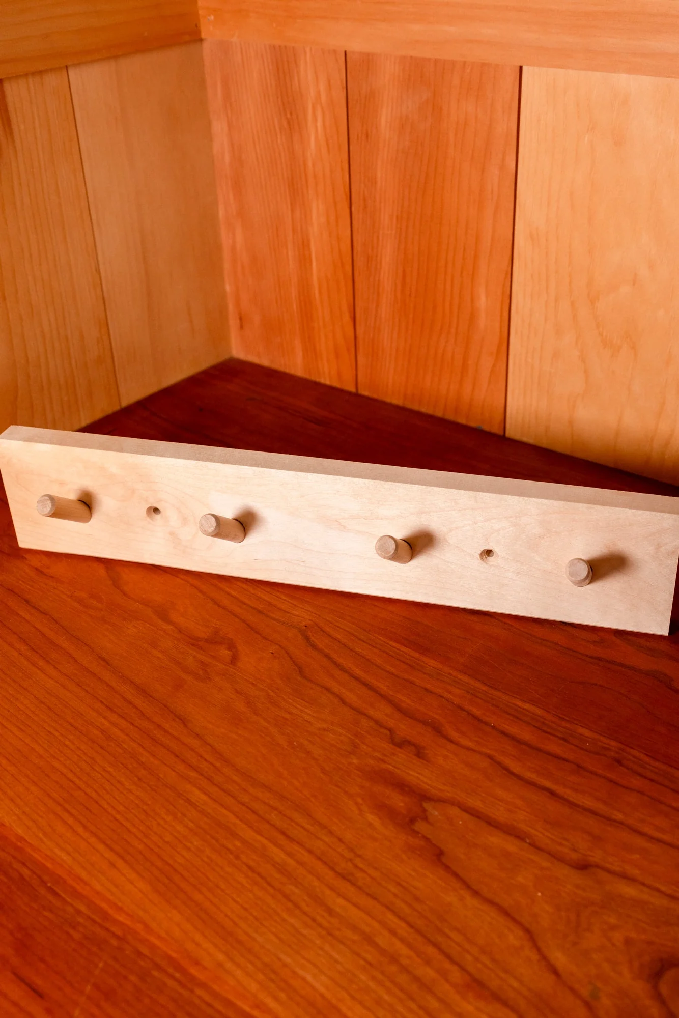 Wooden Rack | 4 Hooks - Image 3